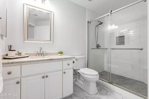 Bath - 1701 E Colter St #151, Phoenix, AZ 85016 photo 1 of 1