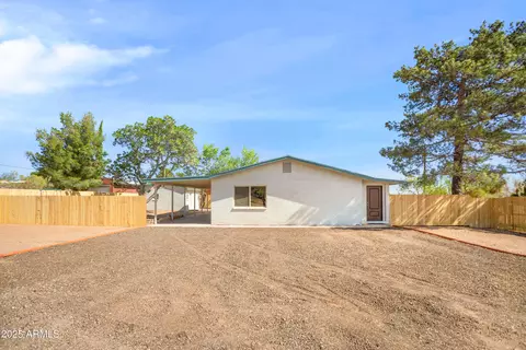 4929 E Vista Grande Rd, Hereford, AZ 85615