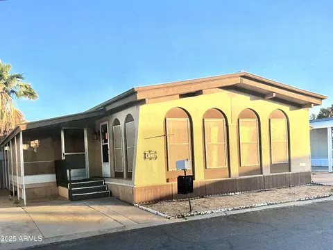 701 S Dobson Rd #165, Mesa, AZ 85202