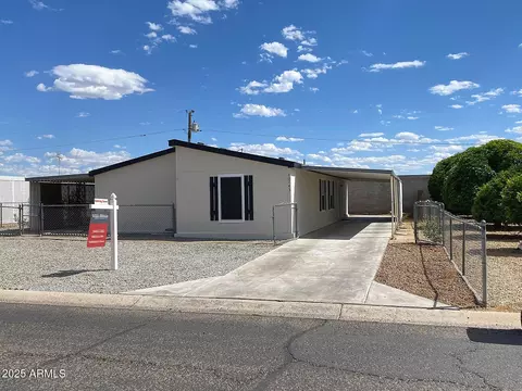 10743 W Sack Dr, Sun City, AZ 85373