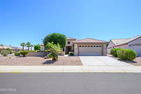 17371 N Natura Trl, Surprise, AZ 85374