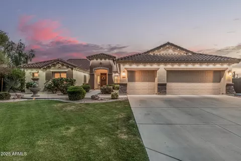 11511 E Chestnut Ct, Chandler, AZ 85249