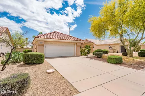 15621 W Sky Hawk Dr, Sun City West, AZ 85375