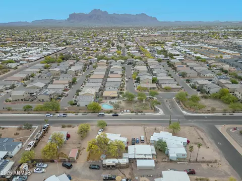 1022 N Main Dr, Apache Junction, AZ 85120