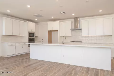1458 E Prescott St, Gilbert, AZ 85298 photo 2