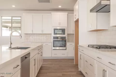 1458 E Prescott St, Gilbert, AZ 85298 photo 4