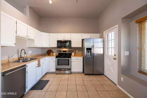 1836 E Citation Ln, Tempe, AZ 85284 photo 20