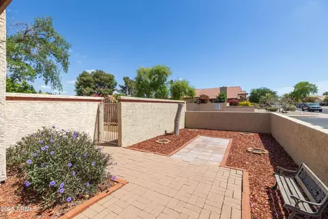 1836 E Citation Ln, Tempe, AZ 85284 photo 5