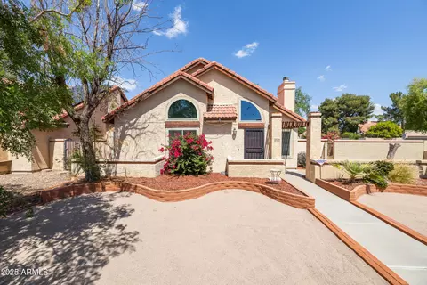 1836 E Citation Ln, Tempe, AZ 85284 photo 4