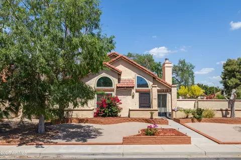 1836 E Citation Ln, Tempe, AZ 85284
