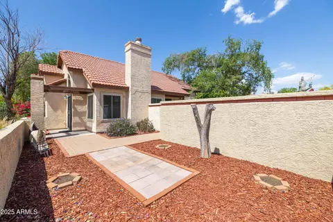 1836 E Citation Ln, Tempe, AZ 85284 photo 6