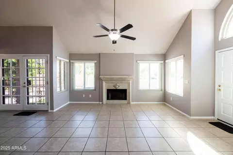1836 E Citation Ln, Tempe, AZ 85284 photo 12