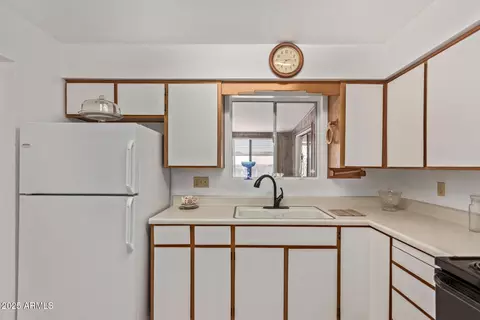 Kitchen - 6705 E Des Moines St, Mesa, AZ 85205 photo 3 of 3