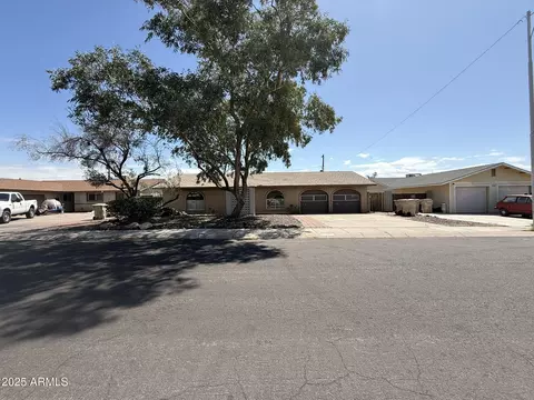 8115 N 56th Ave, Glendale, AZ 85302