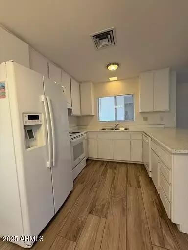 Kitchen - 3150 E Corrine Dr, Phoenix, AZ 85032 photo 2 of 2