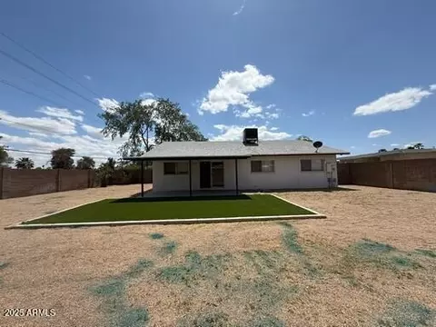 Exterior - 3150 E Corrine Dr, Phoenix, AZ 85032 photo 5 of 7