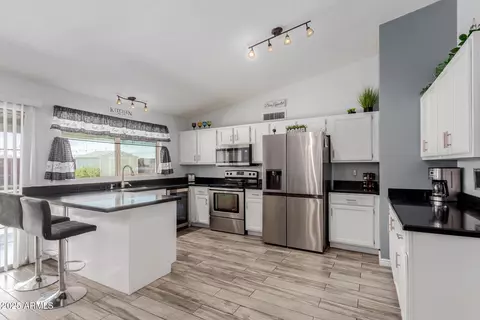 7235 W Flower St, Phoenix, AZ 85033