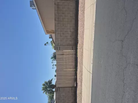 Exterior - 5139 E Tano St, Phoenix, AZ 85044 photo 6 of 6