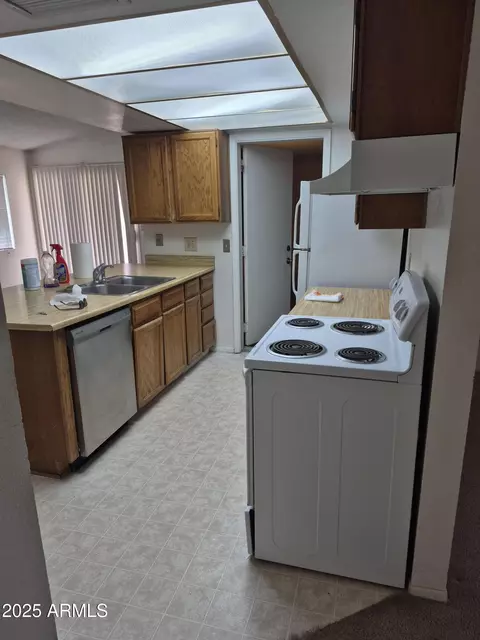 Kitchen - 5139 E Tano St, Phoenix, AZ 85044 photo 1 of 1