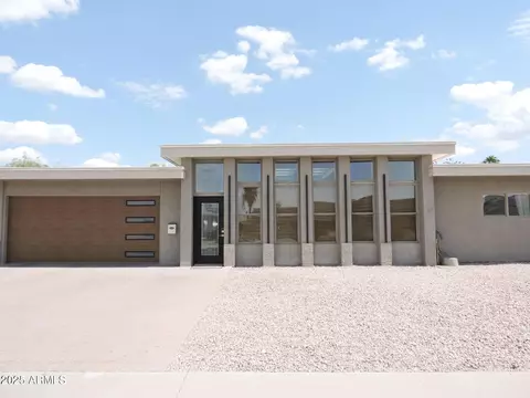 9442 W Raintree Dr, Sun City, AZ 85351