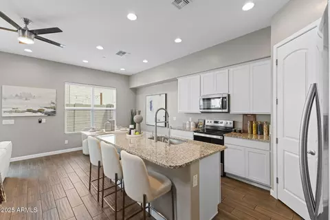 4344 E Granada Rd, Phoenix, AZ 85008 photo 8