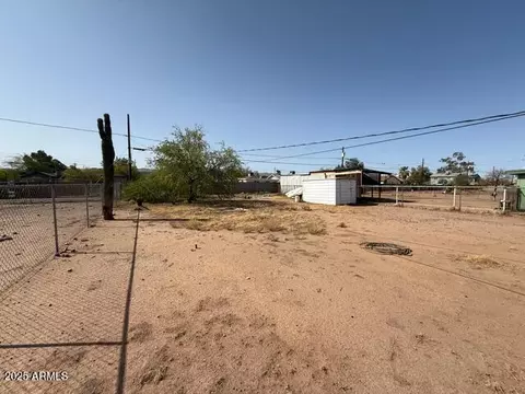 Other - 3155 E Mobile Ln, Phoenix, AZ 85040 photo 4 of 8