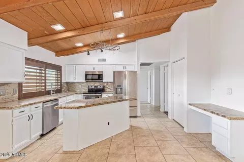 Kitchen - 1316 N Spring Cir, Mesa, AZ 85203 photo 2 of 2