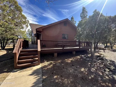 Exterior - 3947 Apache Dr, Happy Jack, AZ 86024 photo 5 of 12