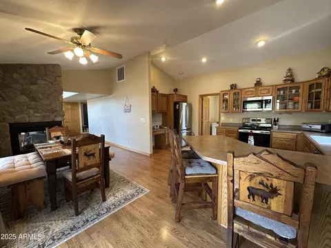 Kitchen - 3947 Apache Dr, Happy Jack, AZ 86024 photo 6 of 9