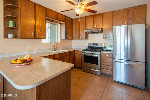 2534 N Mitchell St, Phoenix, AZ 85006 photo 9