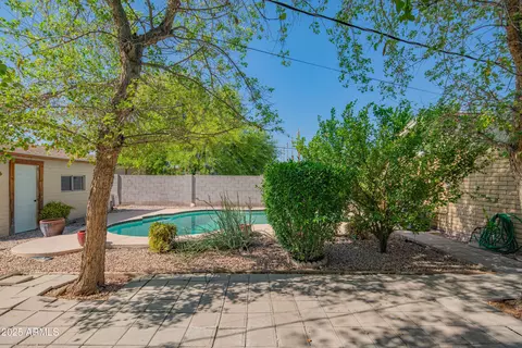 2534 N Mitchell St, Phoenix, AZ 85006 photo 25