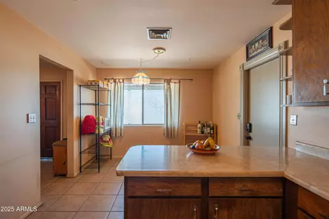 2534 N Mitchell St, Phoenix, AZ 85006 photo 14