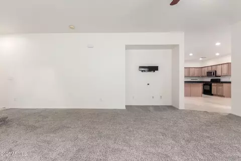 Living - 4368 E Cullumber St, Gilbert, AZ 85234 photo 3 of 4