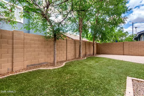 Exterior - 4368 E Cullumber St, Gilbert, AZ 85234 photo 4 of 7