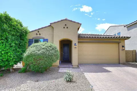 2425 E Beverly Rd, Phoenix, AZ 85042