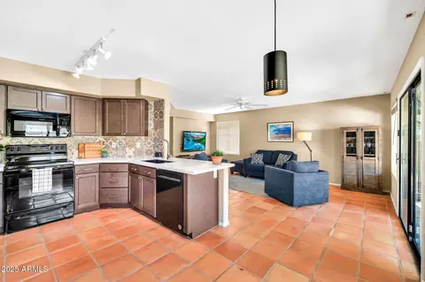 3854 E Cathedral Rock Dr, Phoenix, AZ 85044 photo 16