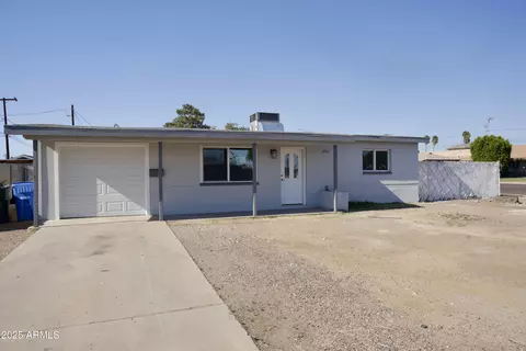 2902 W Bloomfield Rd, Phoenix, AZ 85029
