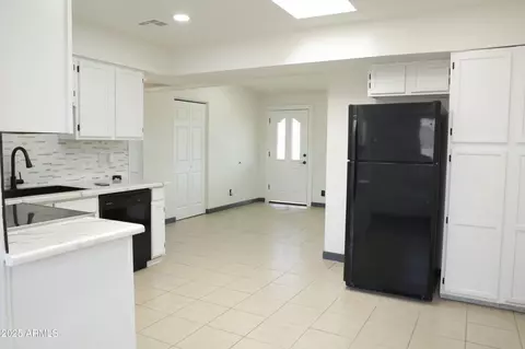 2902 W Bloomfield Rd, Phoenix, AZ 85029 photo 8