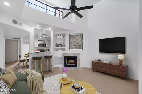 1126 W Elliot Rd #2040, Chandler, AZ 85224