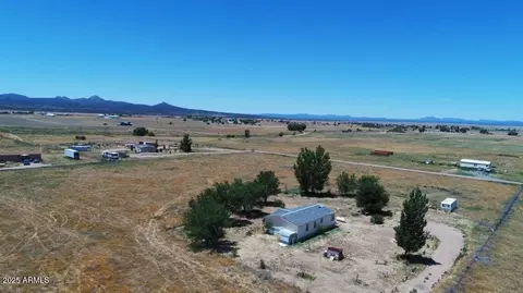 25750 N Matli Ln, Paulden, AZ 86334