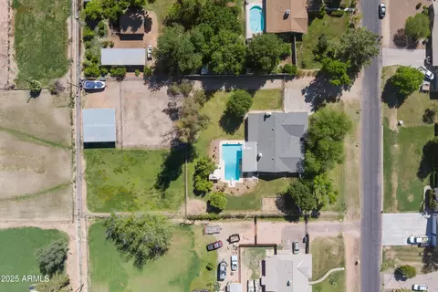 View/Area - 944 E Melody Dr, Gilbert, AZ 85234 photo 1 of 3