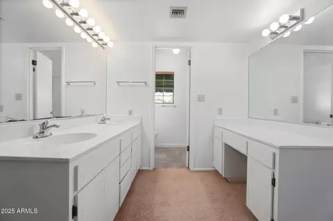 Bath - 944 E Melody Dr, Gilbert, AZ 85234 photo 2 of 2