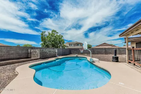 Exterior - 3047 W Sandra Ter, Phoenix, AZ 85053 photo 6 of 6