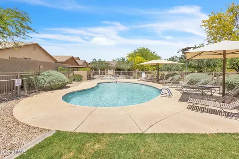 Exterior - 900 W Broadway Ave #45, Apache Junction, AZ 85120 photo 7 of 10