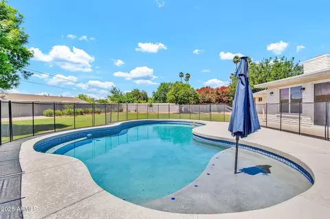 737 E 7th Pl, Mesa, AZ 85203 photo 4