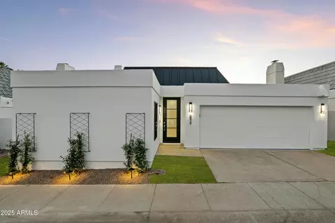 5318 N 24th Pl, Phoenix, AZ 85016