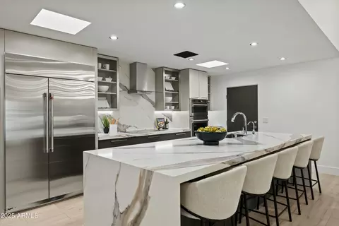 Kitchen - 5318 N 24th Pl, Phoenix, AZ 85016 photo 1 of 4