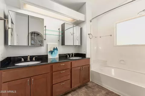Bath - 826 W Devon Dr, Gilbert, AZ 85233 photo 2 of 3