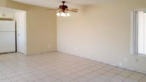 Living - 7506 W Devonshire Ave, Phoenix, AZ 85033 photo 3 of 4
