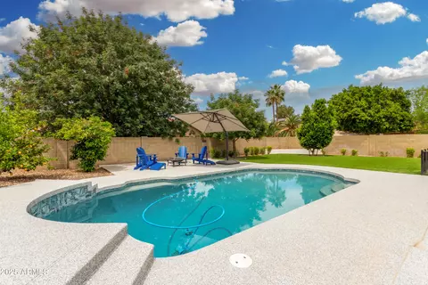 102 S Honeysuckle Ln, Gilbert, AZ 85296 photo 32